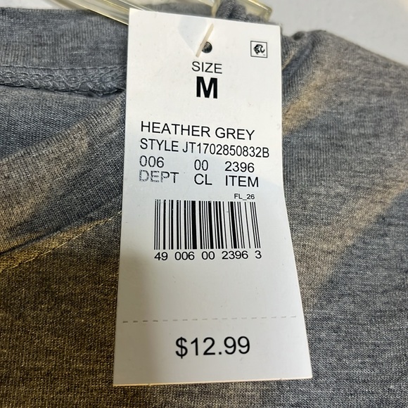 Minnie Mouse Tshirt- new with tags - $9! (Orig $12.99) - Picture 7 of 7